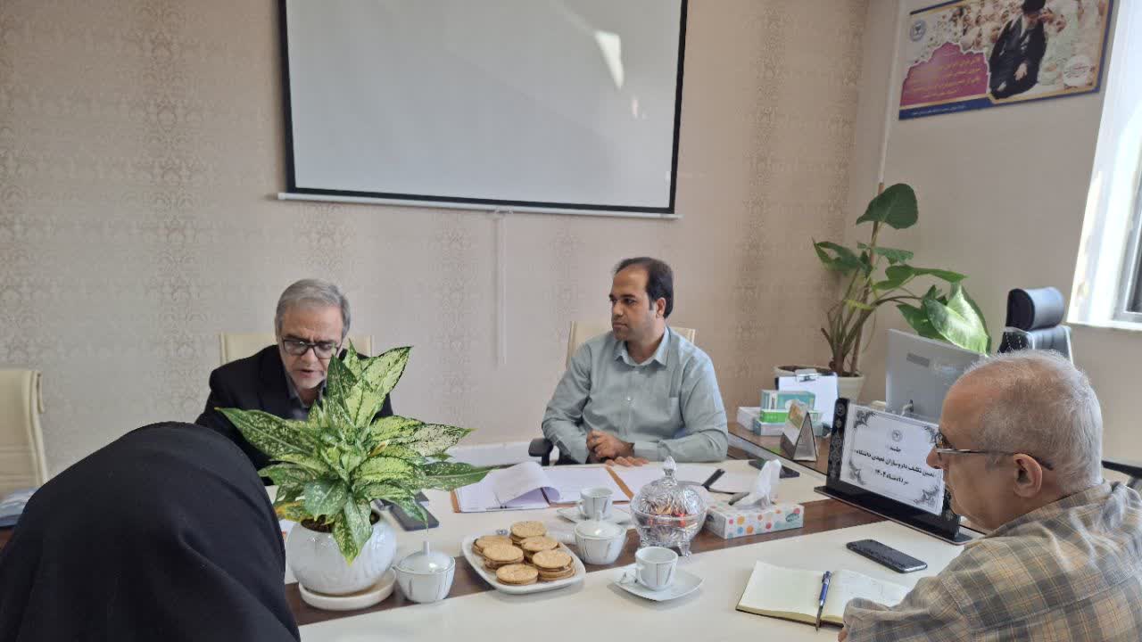 جلسه بررسی وضعیت داروسازان تعهدی دانشگاه