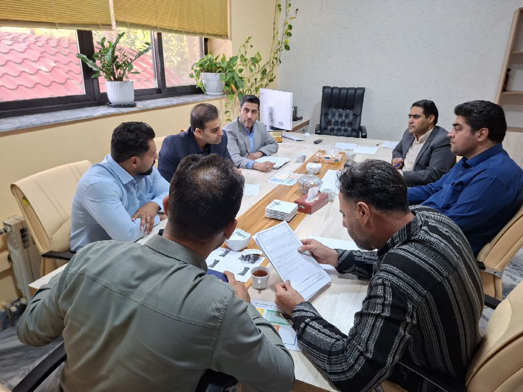 جلسه همفکری ادارات پشتیبانی دانشگاه علوم پزشکی گناباد و سبزوار برای ارتقای خدمات نقلیه