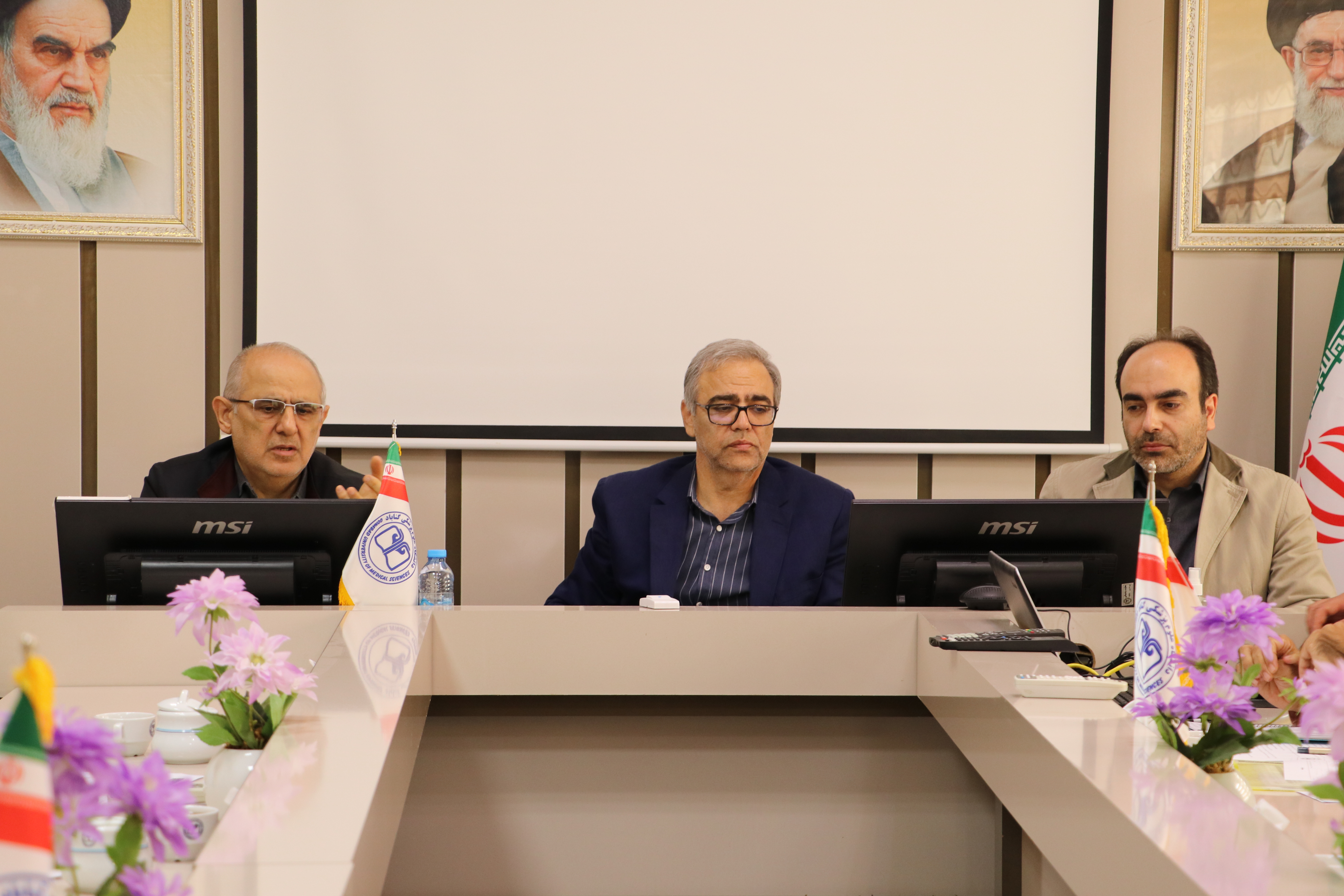 برگزاری سومین جلسه شورای راهبری تحول اداری در دانشگاه علوم پزشکی گناباد