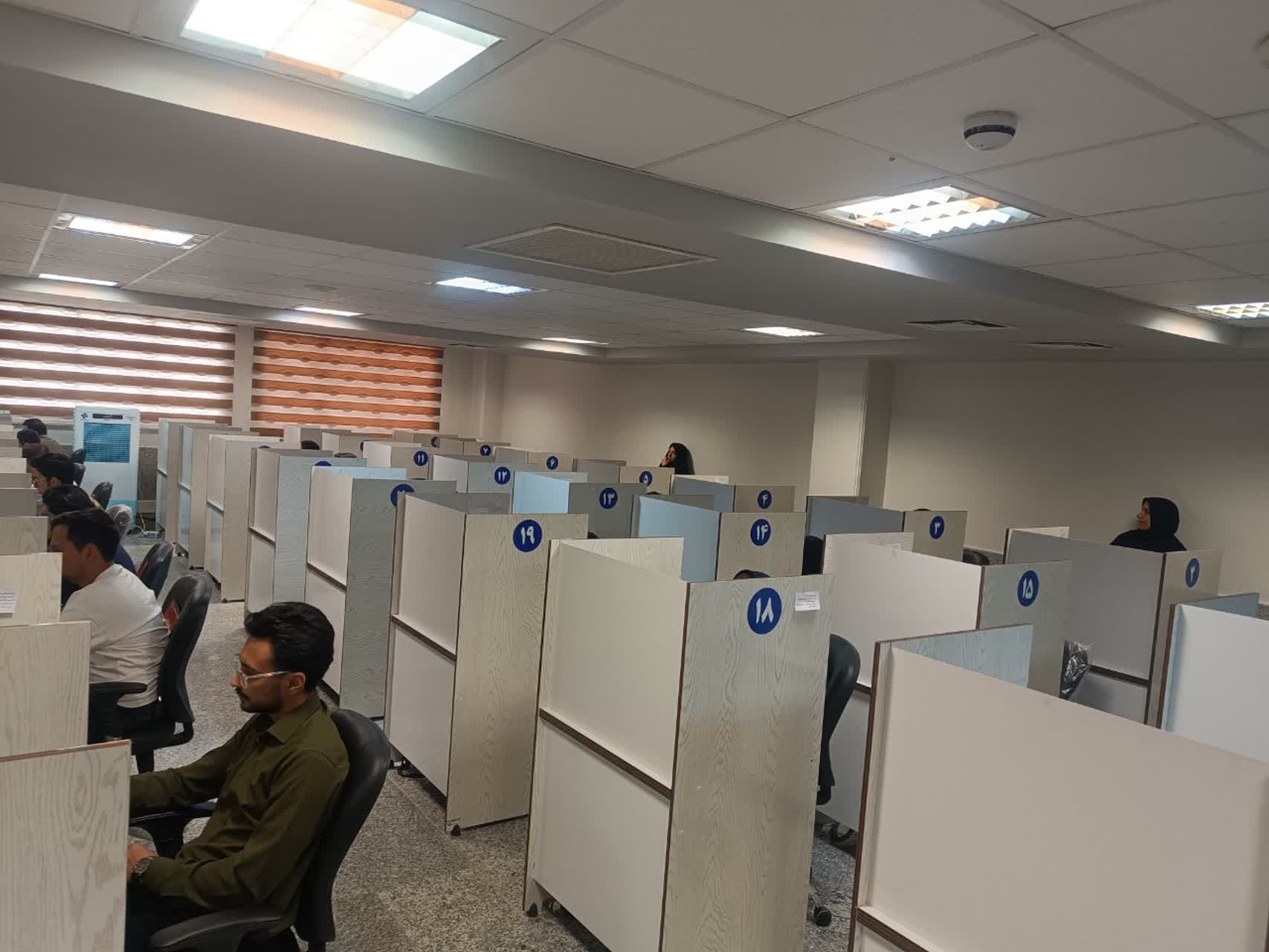 برگزاری بیستمین آزمون جامع کشوری بدو خدمت کارکنان با حضور بیش از ۸۰ نفر در دانشگاه علوم پزشکی گناباد